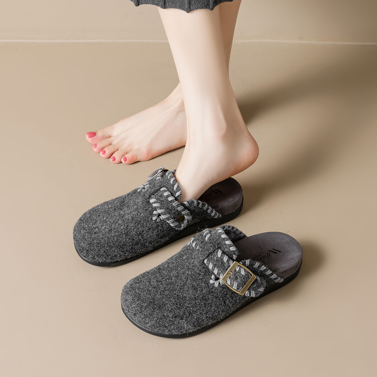 JHC-YW21 | Suede & Cork Winter Shearling Fur-Lined Chunky - Fujian Jinhongchang Sports Goods Co., Ltd.