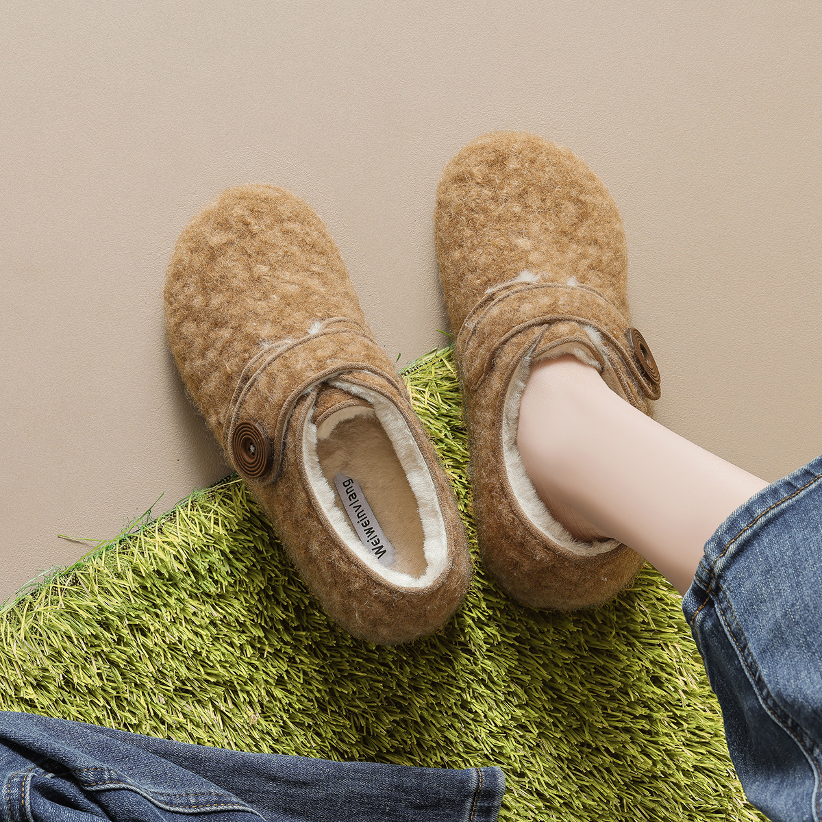 JHC-YW2852 | Suede & Cork Winter Shearling Fur-Lined - Fujian Jinhongchang Sports Goods Co., Ltd.