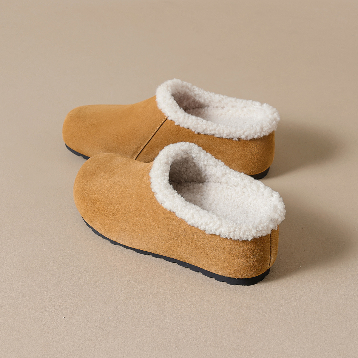 JHC-YW2117 | Suede & Cork Winter Shearling Fur-Lined Ergonomic - Fujian Jinhongchang Sports Goods Co., Ltd.