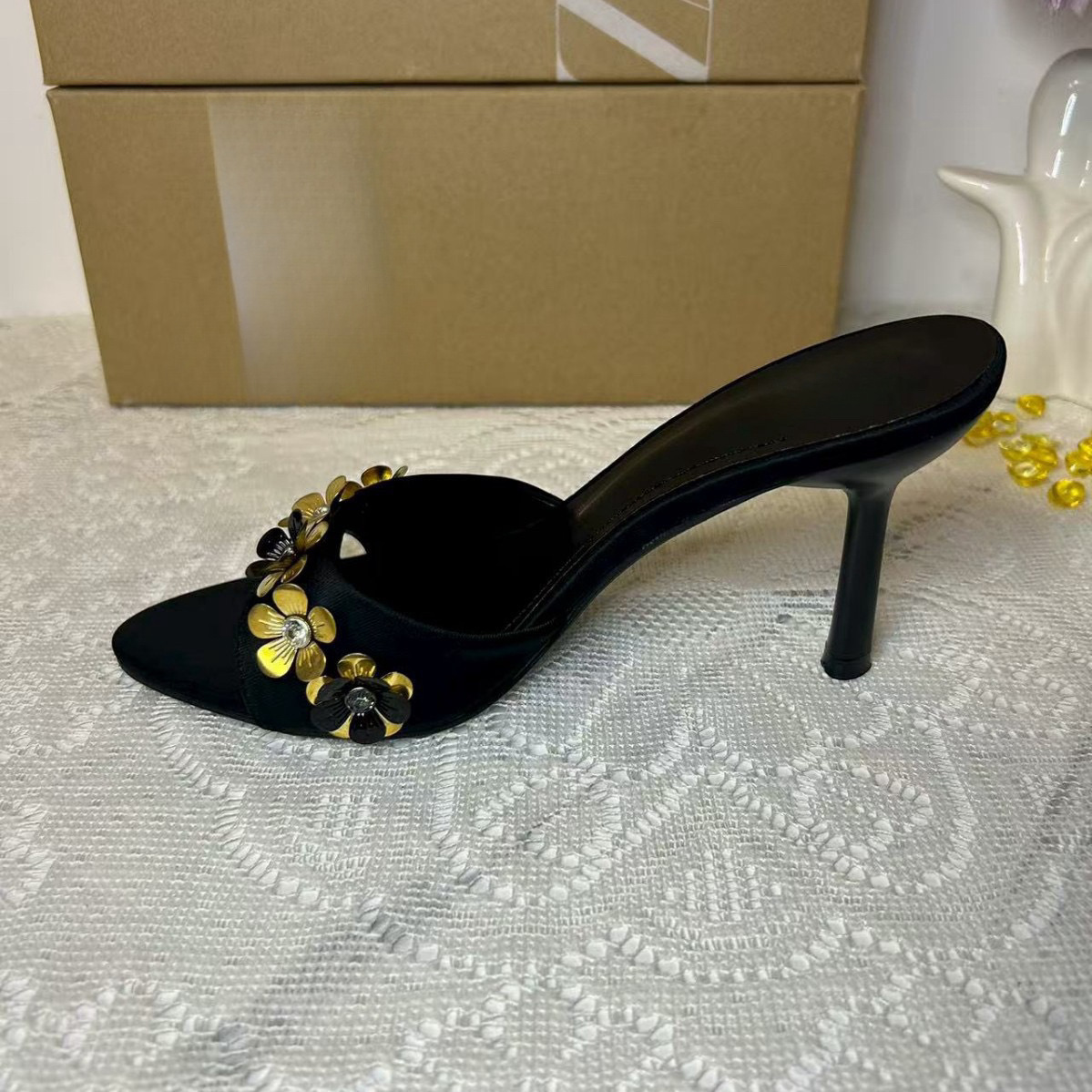 JHC-HB-298 | Minimalist Strap Slingback Round-Toe Stiletto Heel Heeled Slide angle 2