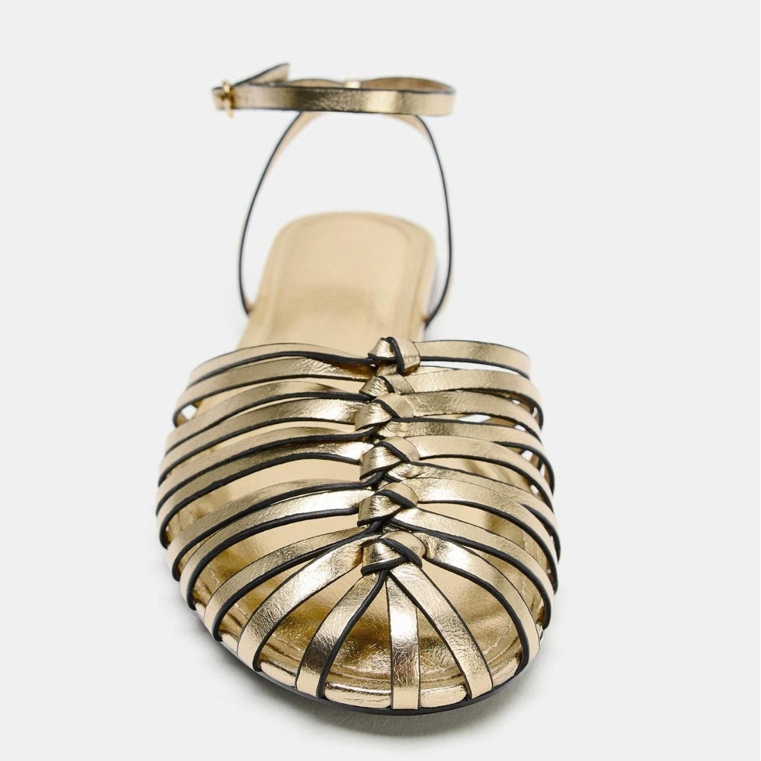 JHC-HB-066 | Metal Buckle Woven Cutout Round-Toe Casual Summer Sandal angle 3