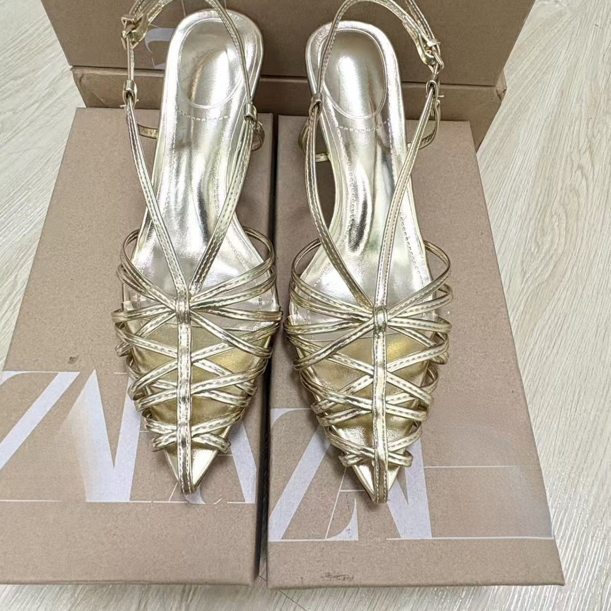 JHC-HB-141 | Metal Buckle Open-Toe Dress Sandal - Fujian Jinhongchang Sports Goods Co., Ltd.