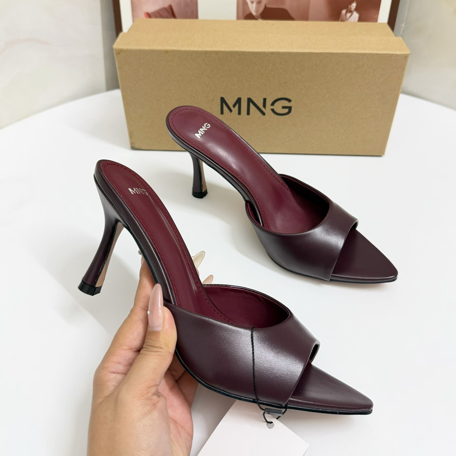 JHC-HB-002 | Pointed-Toe Stiletto Heel Heeled Slide angle 3