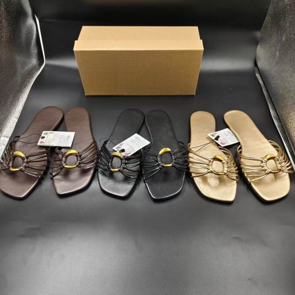 JHC-HB-105 | Metal Buckle Woven Cutout Open-Toe Flat Casual Slide Slipper - Fujian Jinhongchang Sports Goods Co., Ltd.