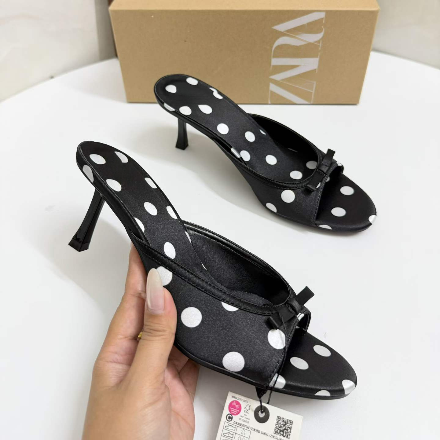 JHC-HB-206 | Bow Detail Animal Print High-Heel Mule Slide angle 3