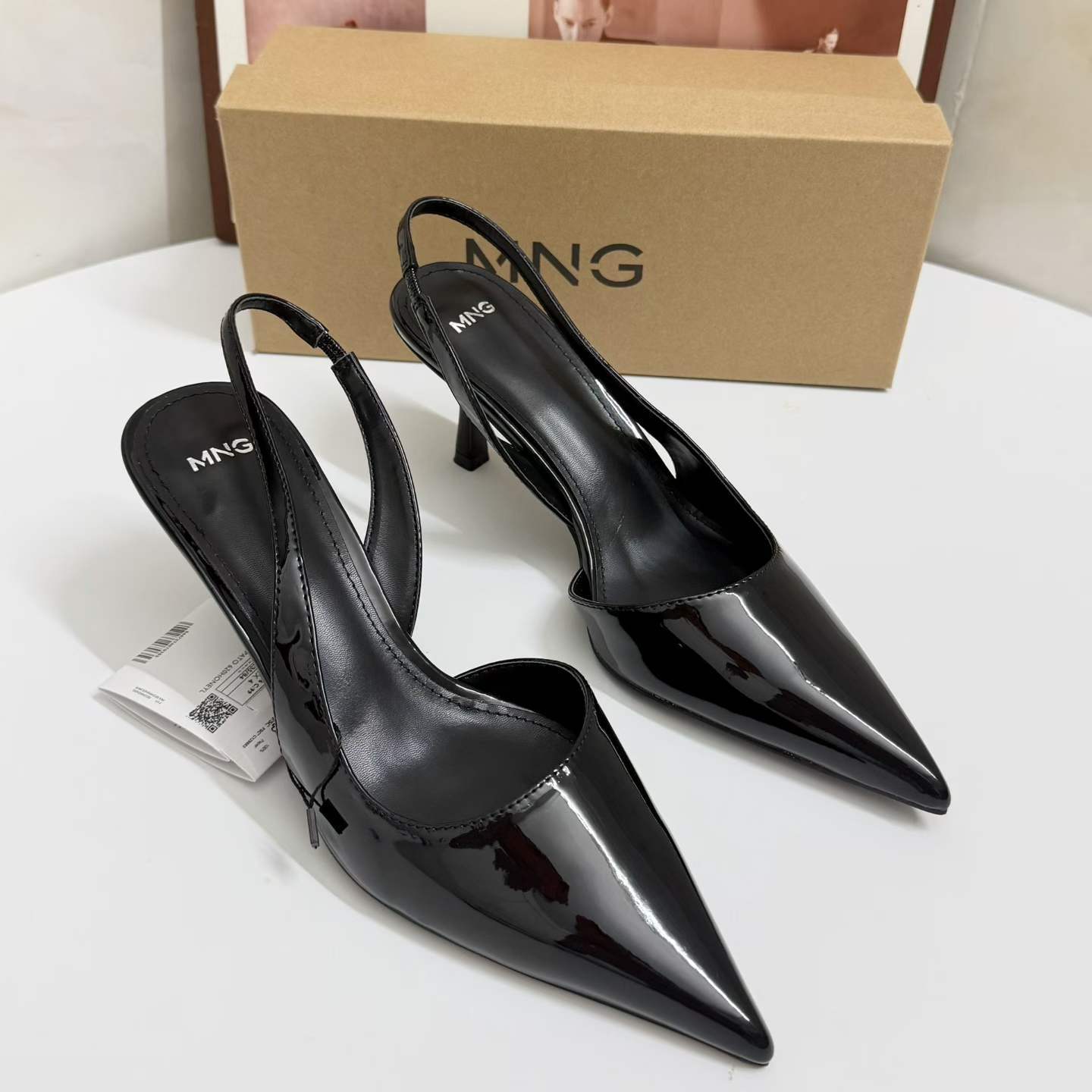 JHC-HB-076 | Patent Gloss Pointed-Toe High-Heel Dress Sandal angle 3