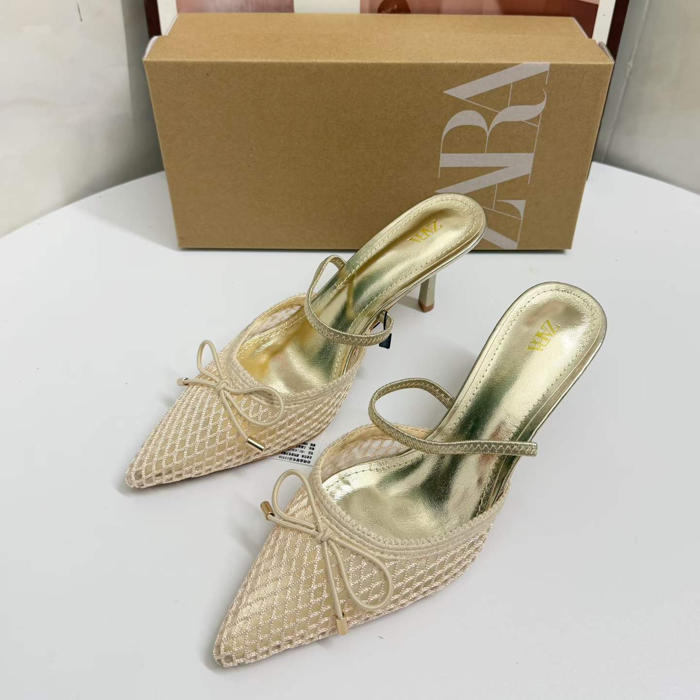 JHC-HB-286 | Woven Cutout Bow Detail Pointed-Toe High-Heel Mule Slide - Fujian Jinhongchang Sports Goods Co., Ltd.