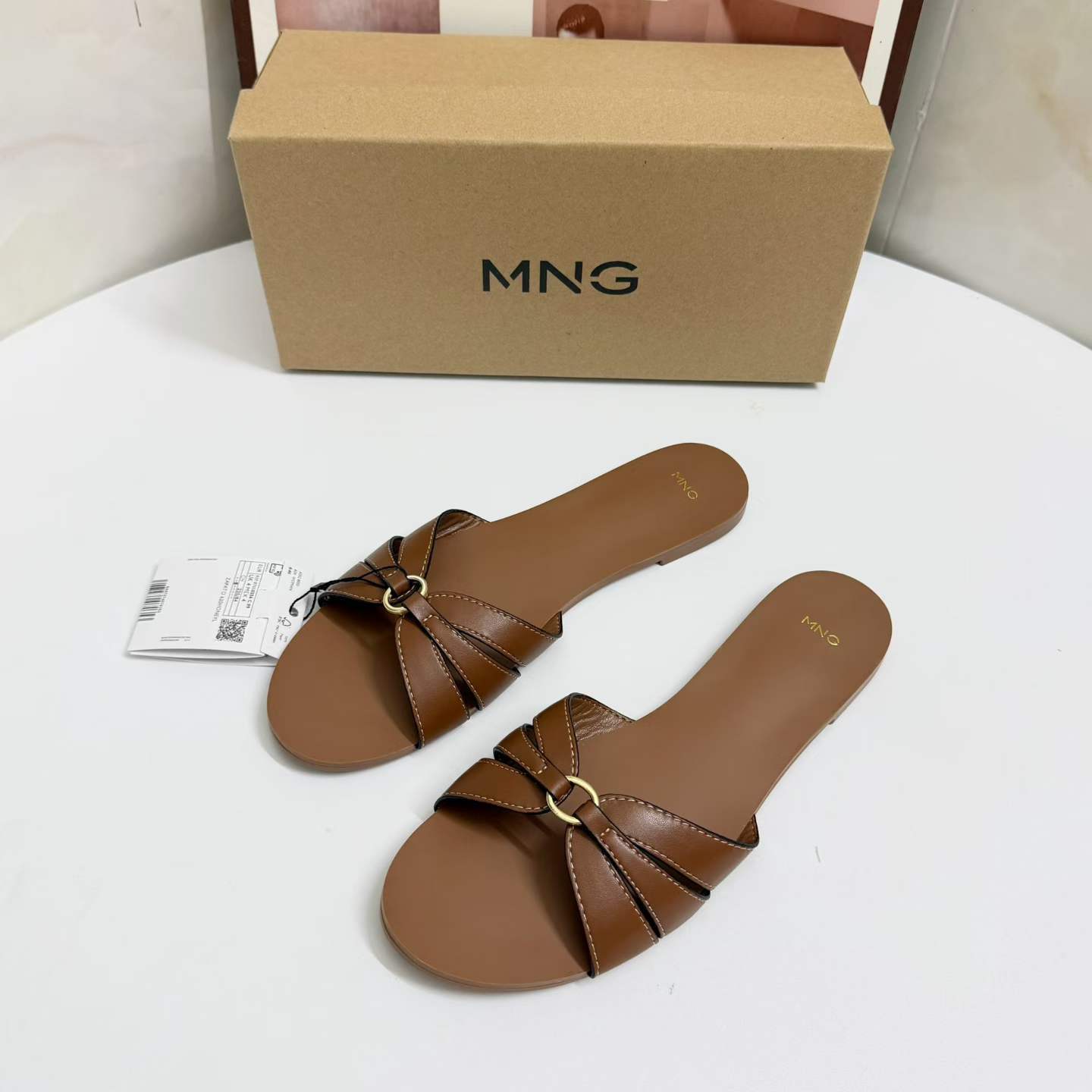 JHC-HB-004 | Metal Buckle Flat Casual Slide Slipper angle 3