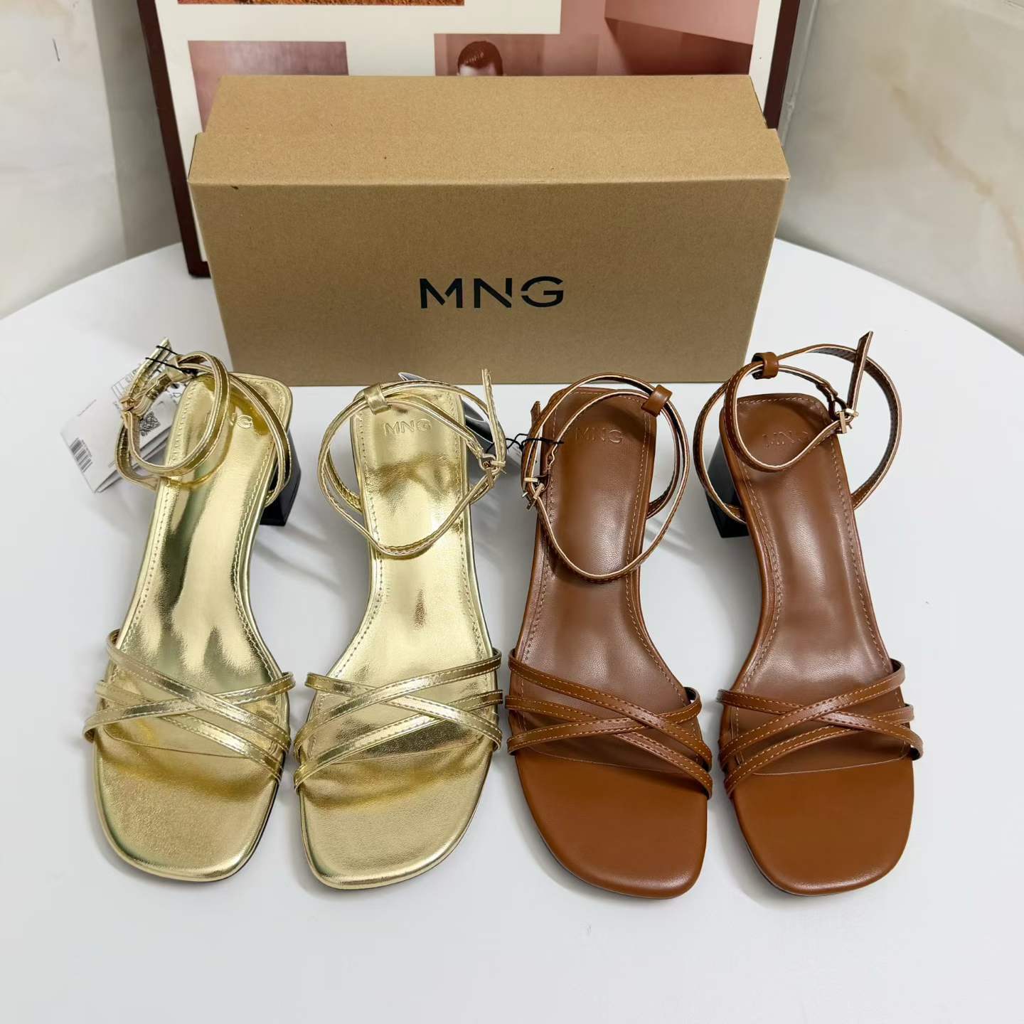 JHC-HB-279 | Metal Buckle Crisscross Straps Square-Toe Block Heel Dress Sandal - Fujian Jinhongchang Sports Goods Co., Ltd.