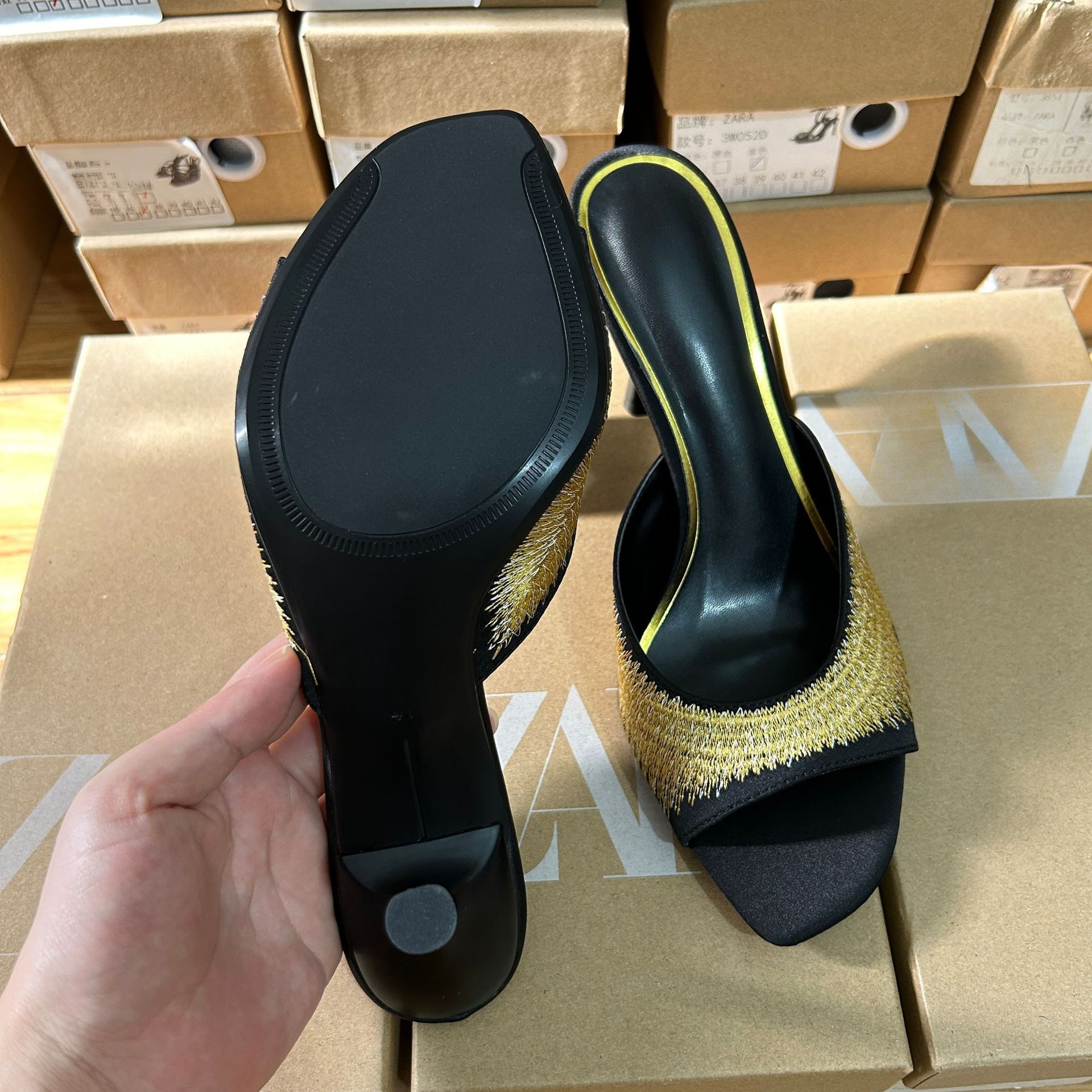 JHC-HB-153 | Embroidered Square-Toe Stiletto Heel Heeled Slide angle 3