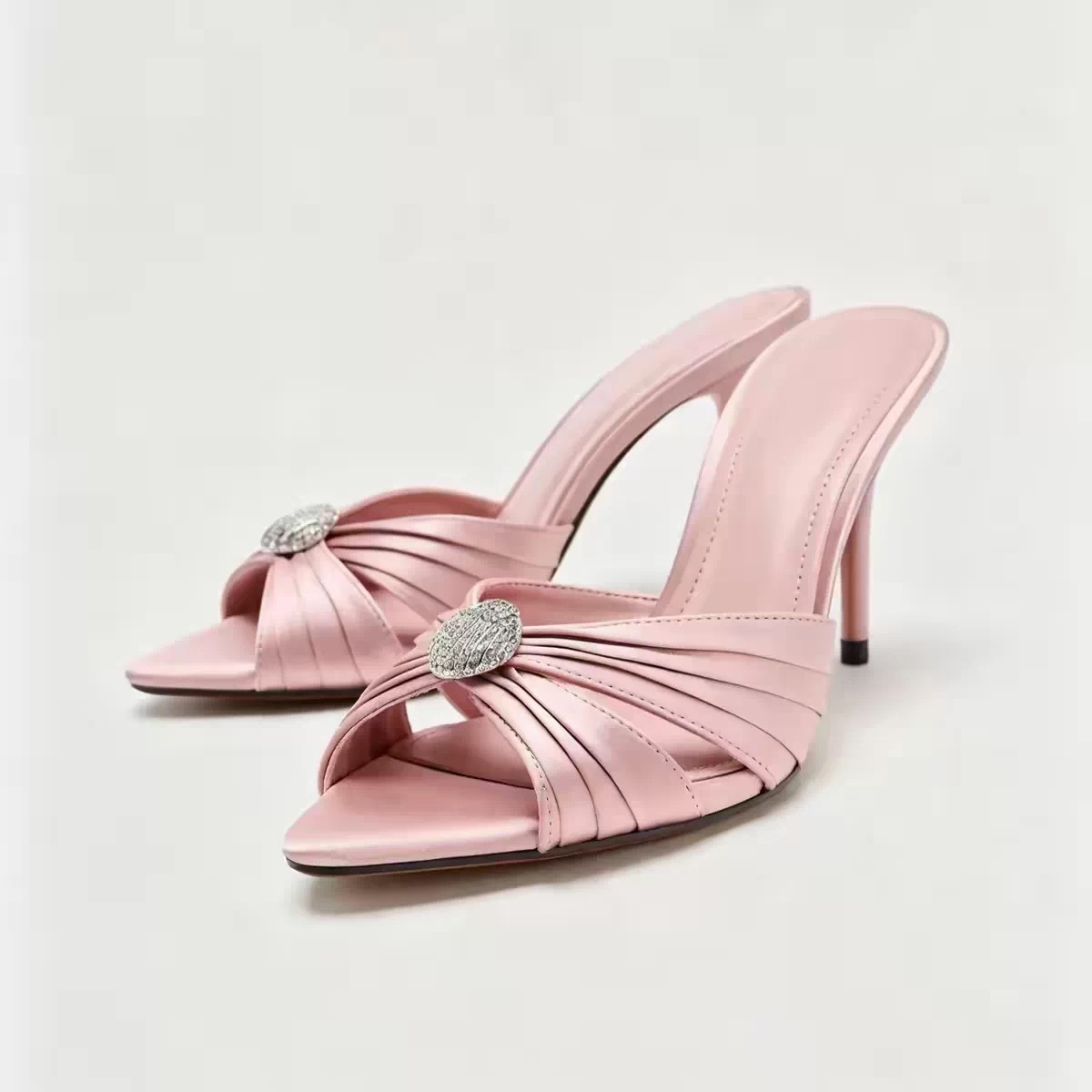 JHC-HB-196 | Rhinestone Embellished Pointed-Toe Stiletto Heel Dress Sandal - Fujian Jinhongchang Sports Goods Co., Ltd.