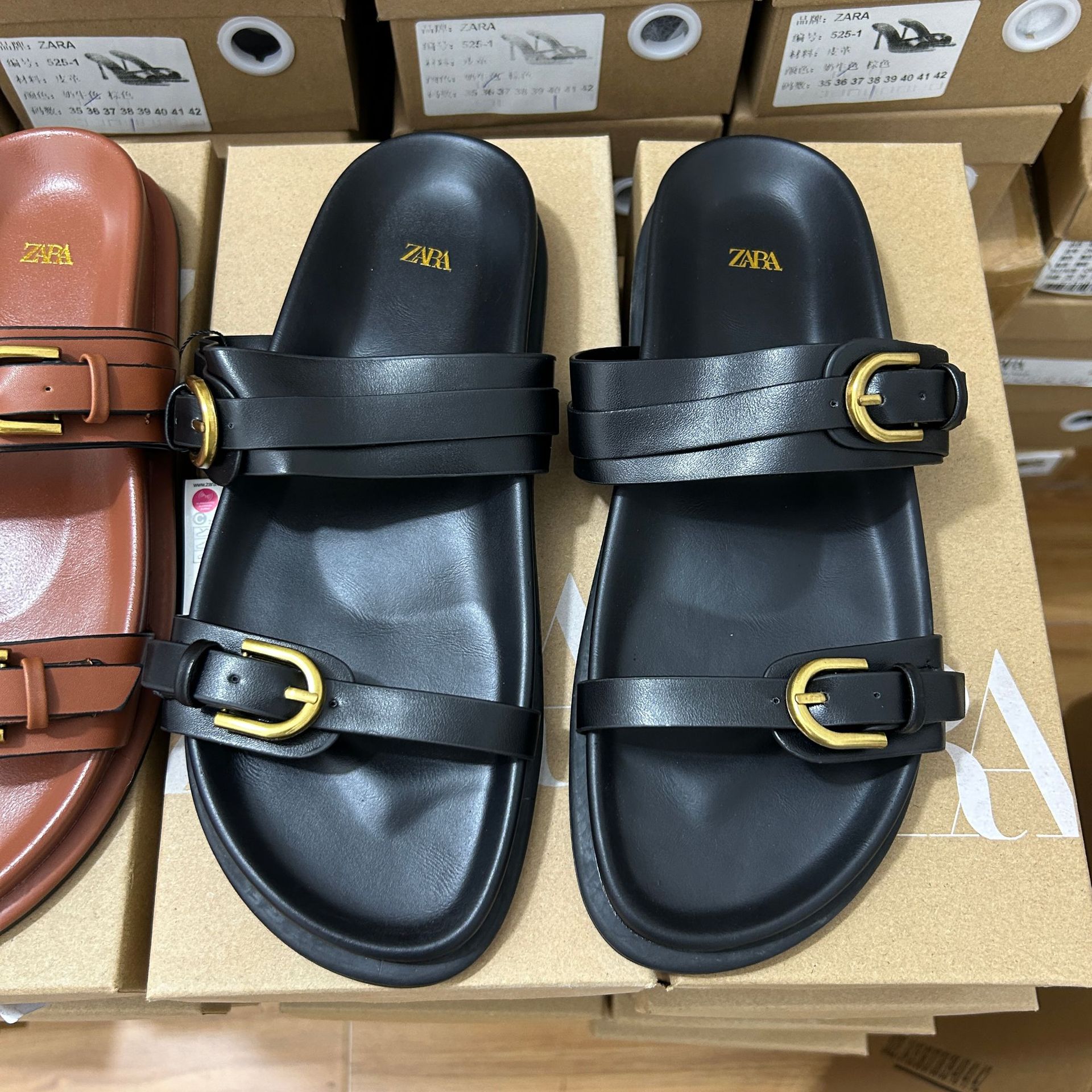 JHC-HB-273 | Metal Buckle Minimalist Strap Open-Toe Flat Casual Slide Slipper angle 3