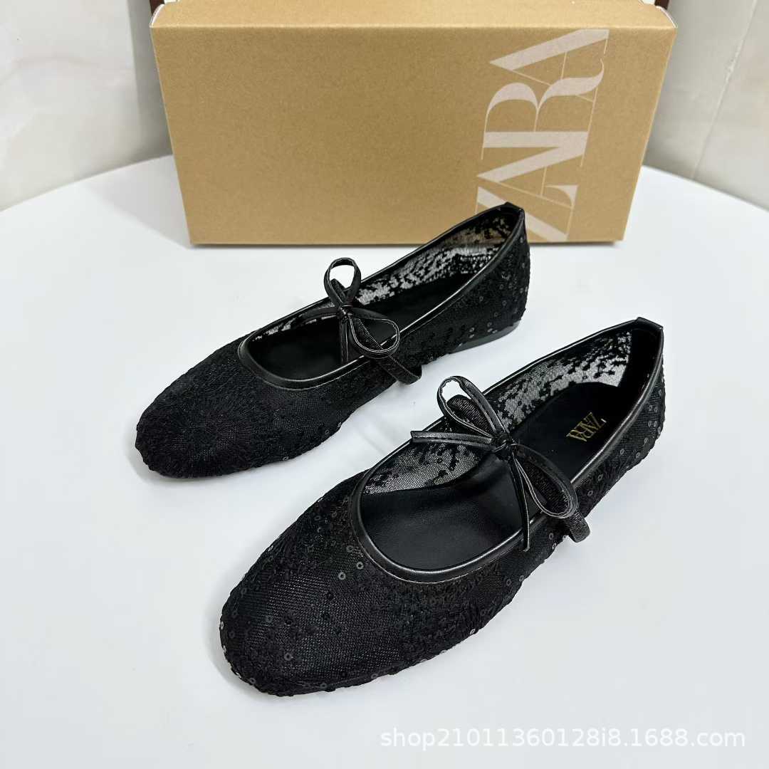 JHC-HB-312 | Woven Cutout Bow Detail Round-Toe Mary Jane Flat angle 3