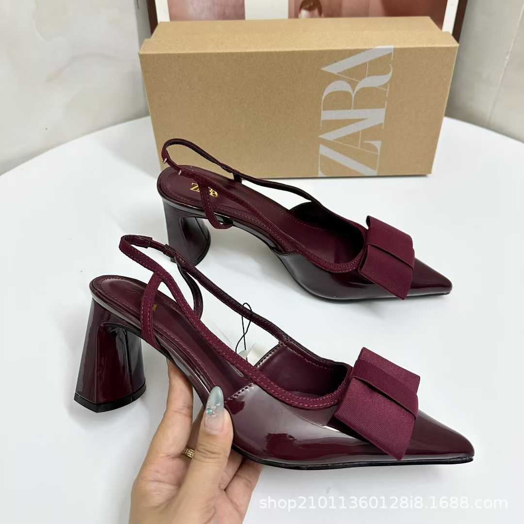 JHC-HB-041 | Patent Gloss Bow Detail Pointed-Toe Block Heel Dress Sandal - Fujian Jinhongchang Sports Goods Co., Ltd.