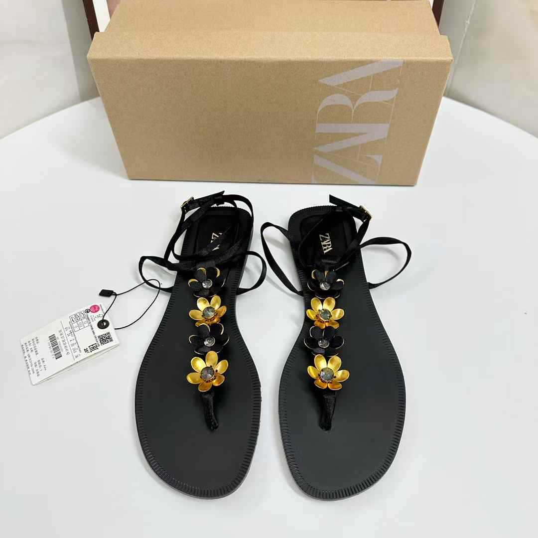 JHC-HB-126 | Metal Buckle Toe-Post Flat Casual Slide Slipper - Fujian Jinhongchang Sports Goods Co., Ltd.