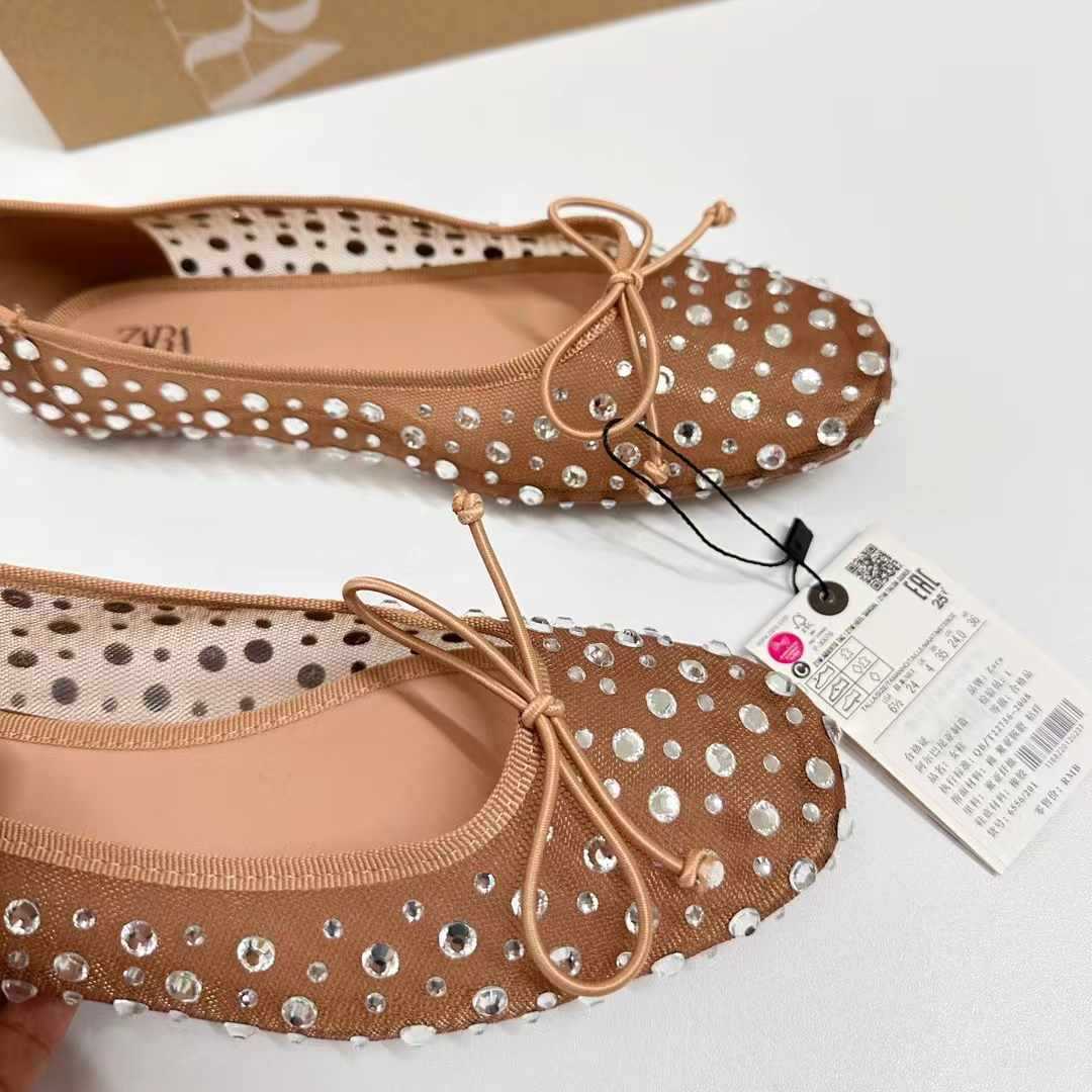 JHC-HB-251 | Bow Detail Round-Toe Flat Ballet Flat angle 3