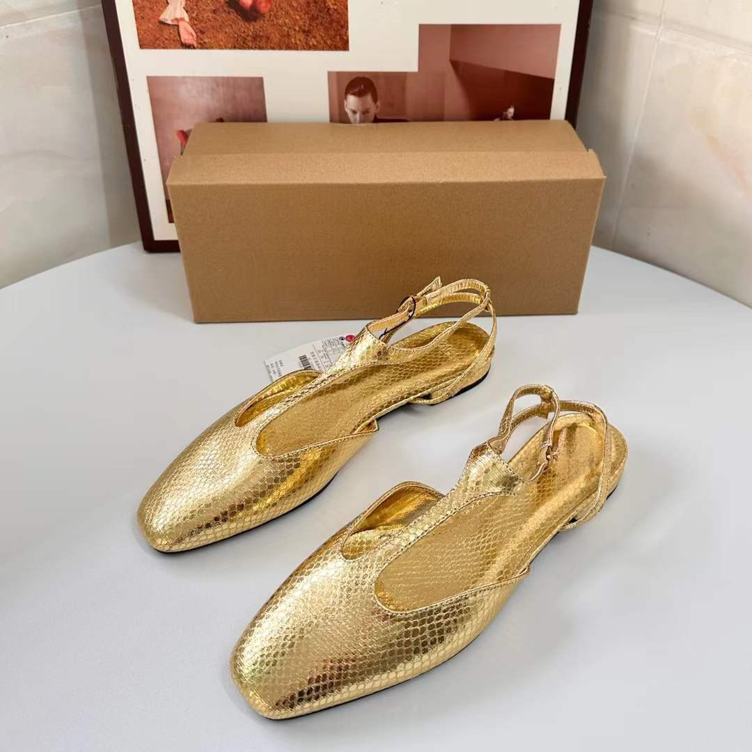 JHC-HB-234 | Metal Buckle Metallic Gold Closed-Toe Flat Mary Jane Flat angle 3